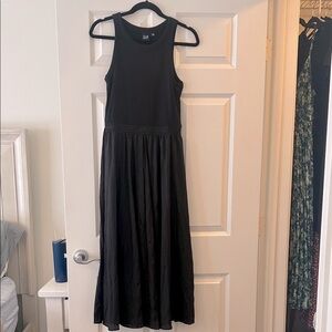 GAP Elegant Black Sleeveless Maxi Dress